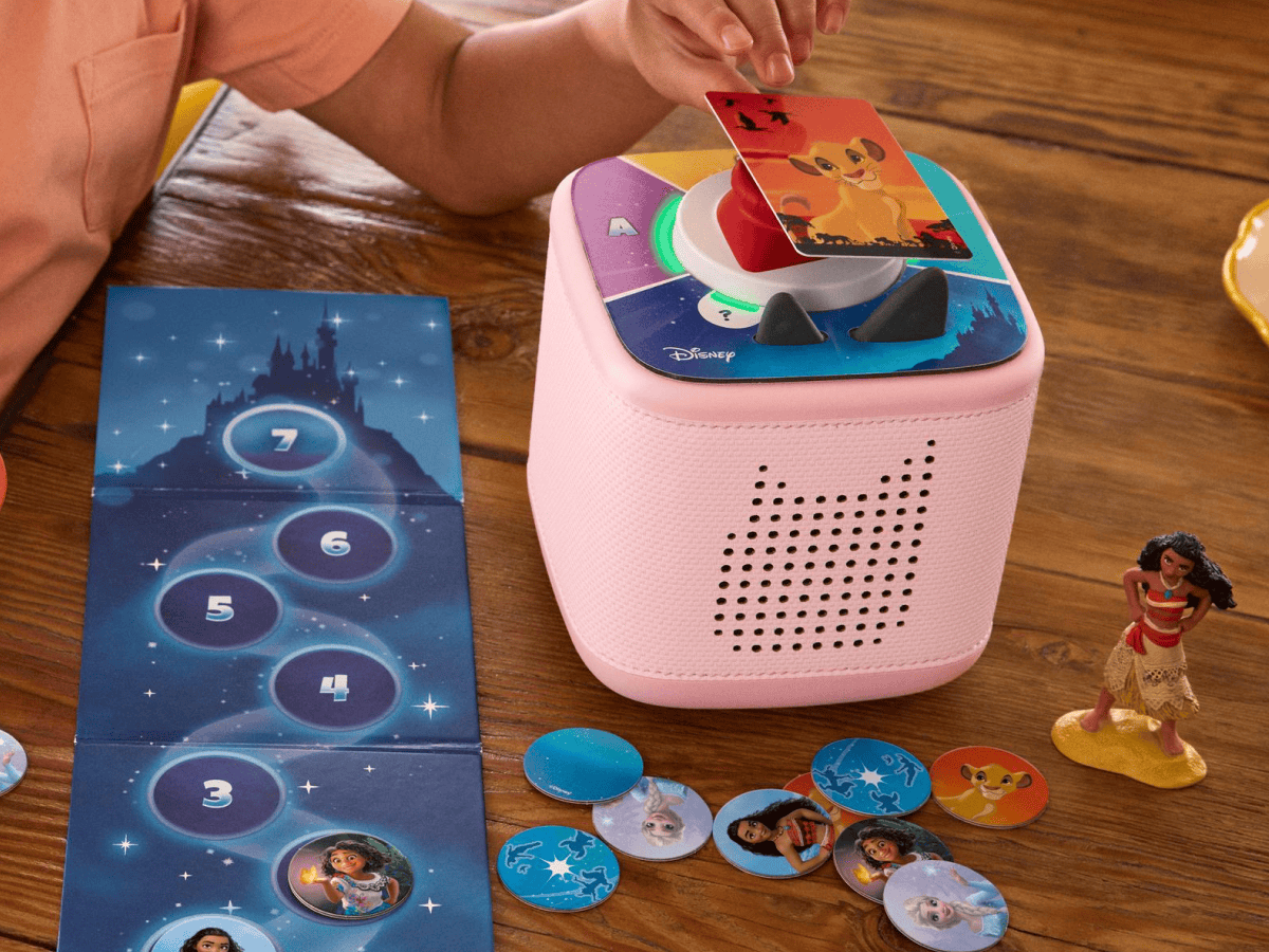 Disney Moana Toniebox 2 Play Set Cloud Pink Audio Player Collection