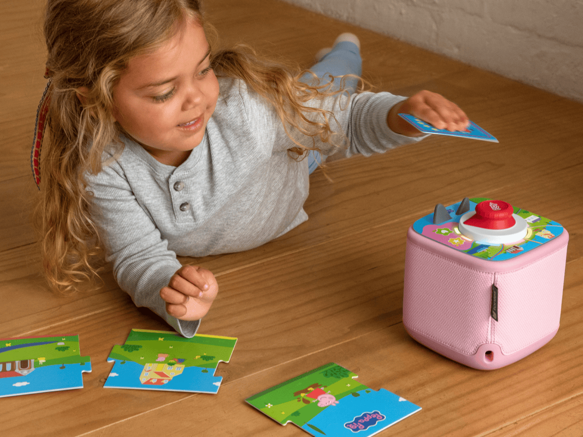 Tonieplay Peppa Pig Playdate with Peppa Game and Controller Audio Character Remote Activity