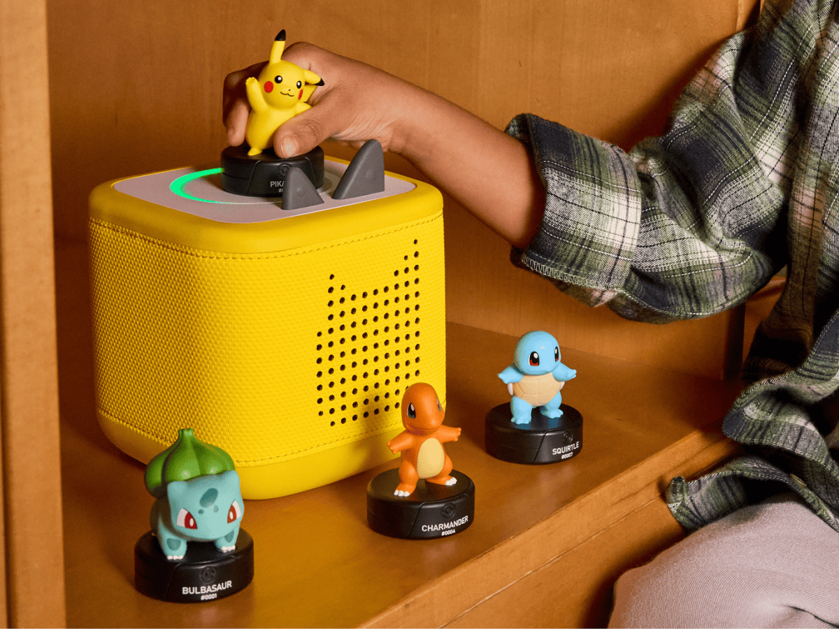Pokémon Toniebox 2 Set  Lightning Yellow Audio Player Collection